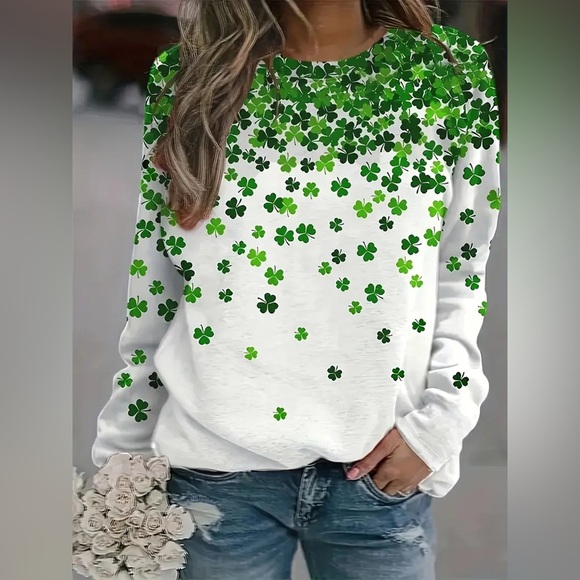 Clover Charm White and Green Sweatshirt - Picture 1 of 9